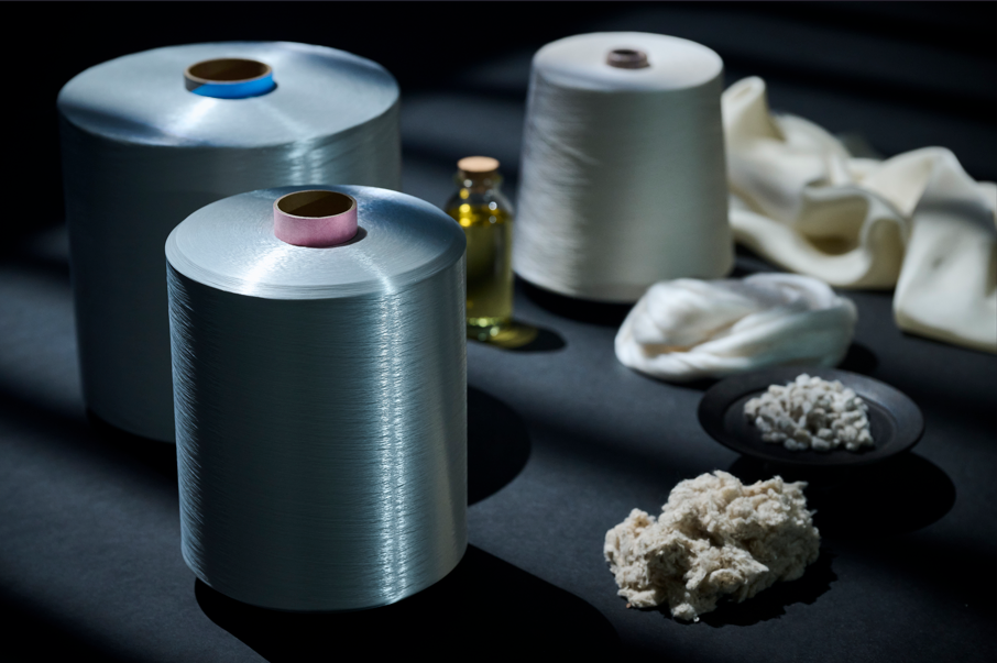LINCSPUN INTERNATIONAL 